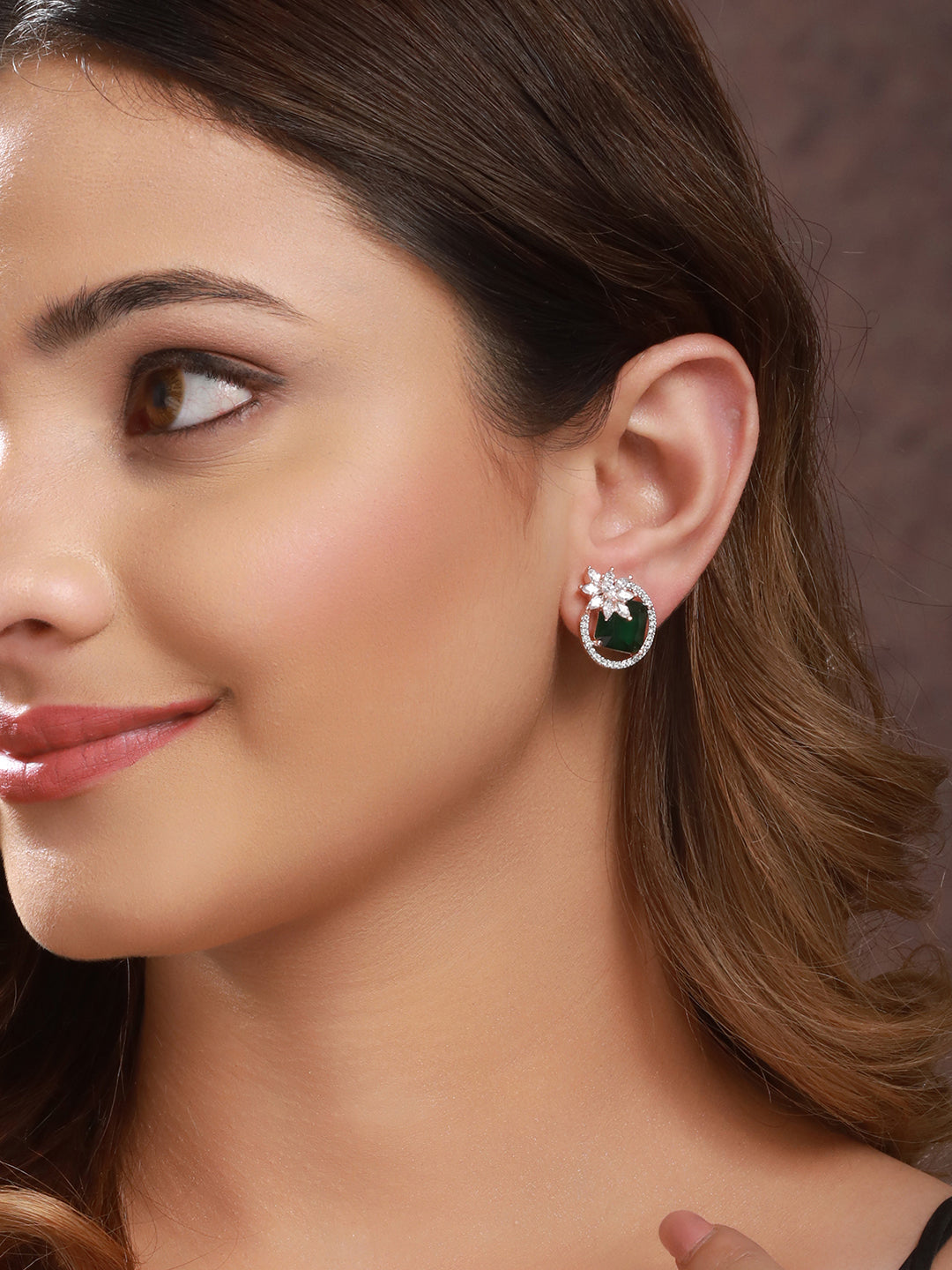 Rose Gold Plated Green AD Stuuded Minimal Studds Earring