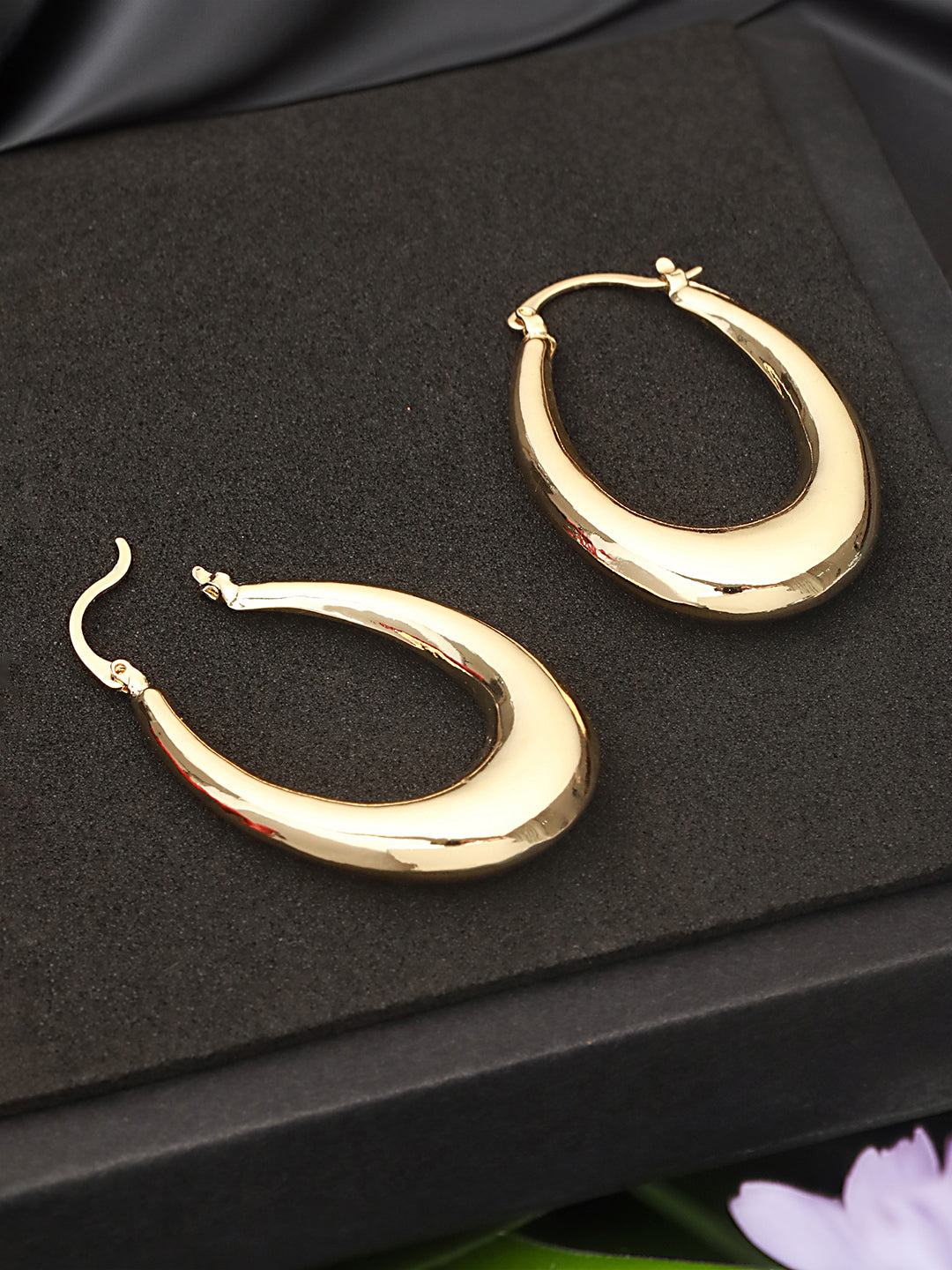 Anti-Tarnish Gold Plated U -Shaped  Chunky Hoop Earrings