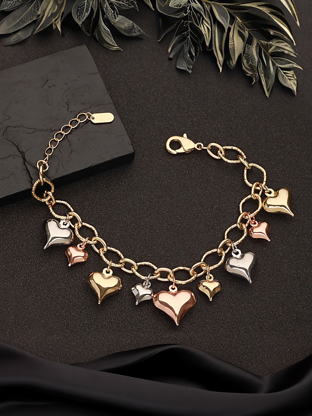 Anti-Tarnish 18k Gold Plated Heart Shaped Charm Link Wraparound  Bracelet