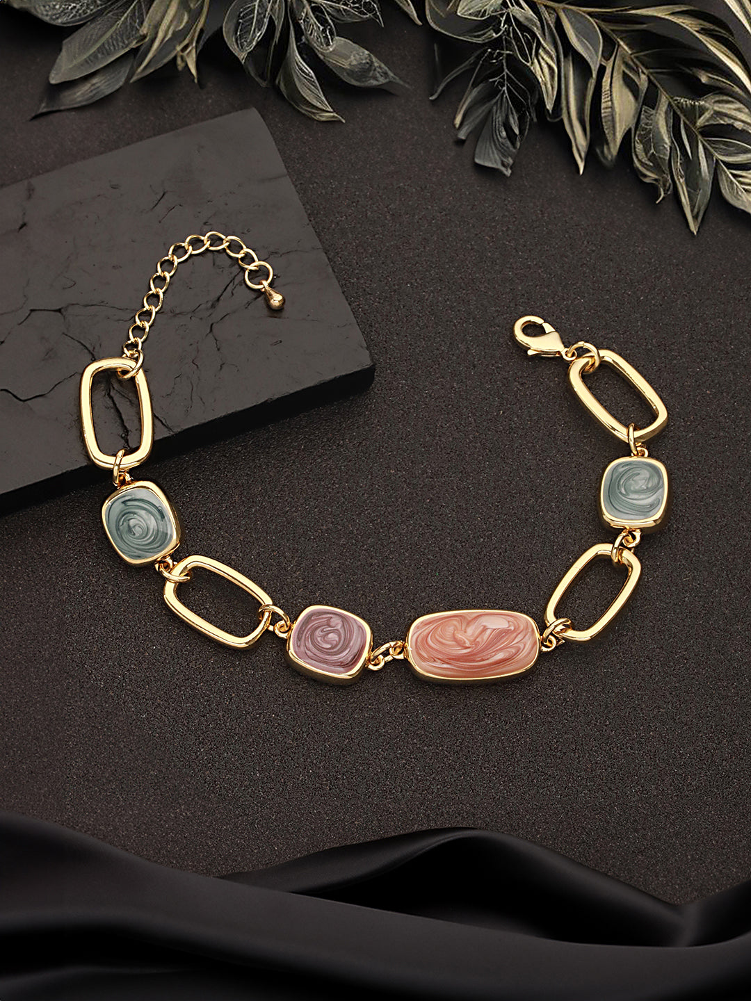 Anti-tarnish 18k Gold Plated Link Chain Trendy Bracelet