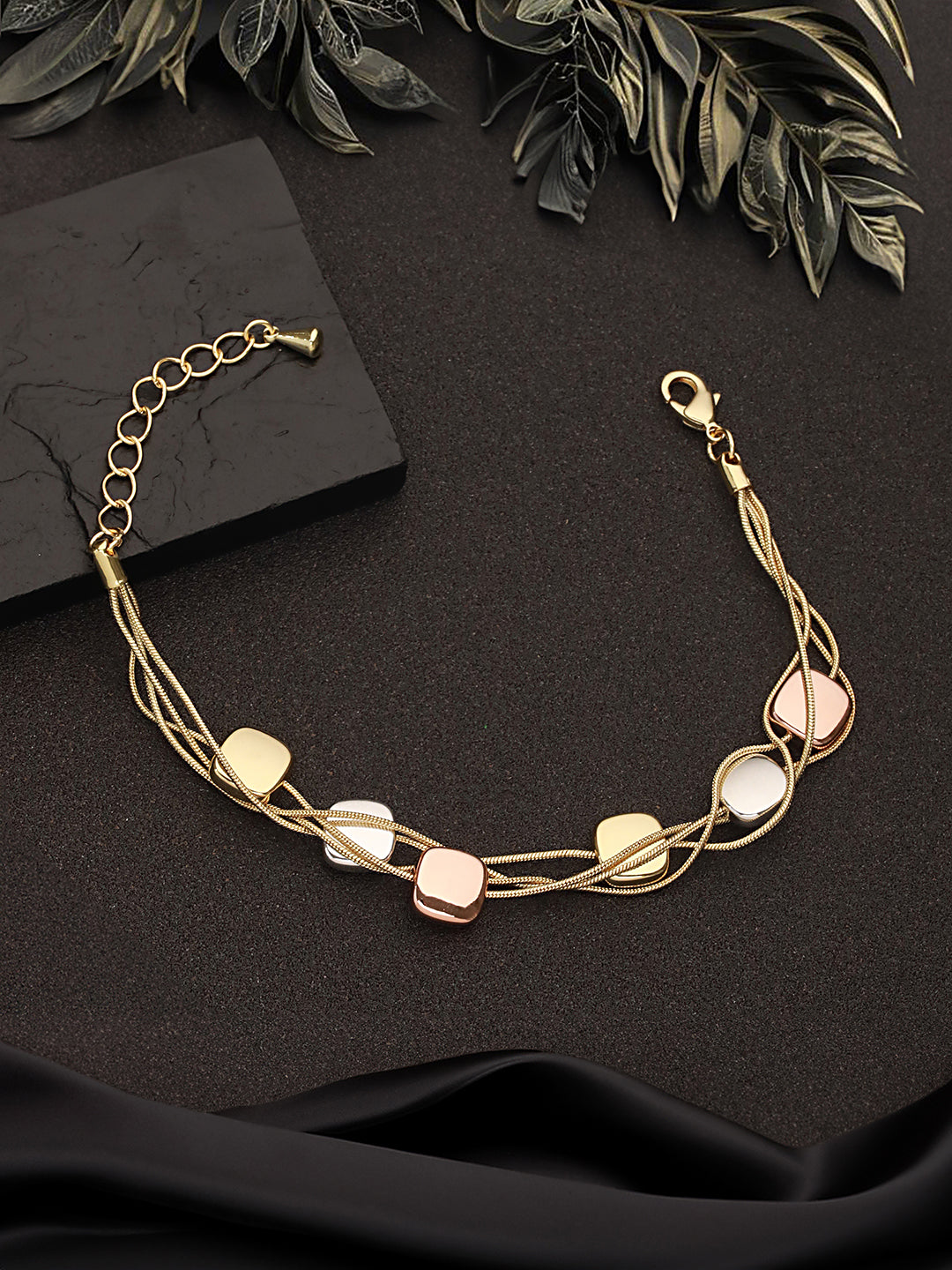 Anti-tarnish 18k Gold Plated Chunky Charm Stack Link Chain Bracelet