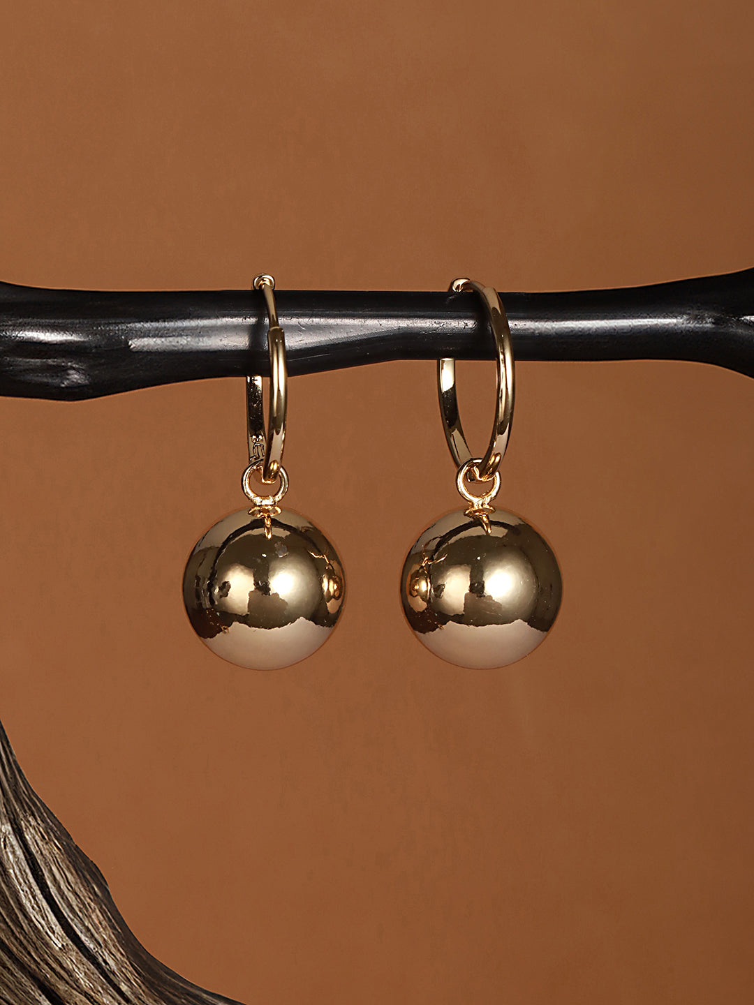 Anti-Tarnish Gold Plated water Drop Shaped Luxe Drop Earrings