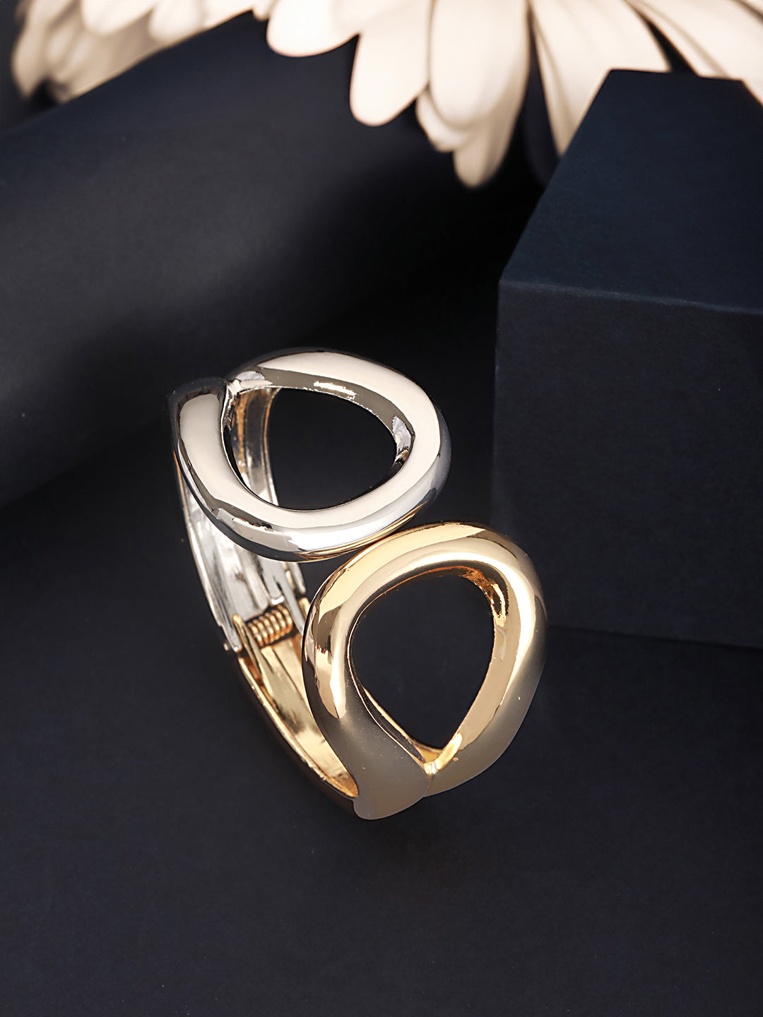 Anti-Tarnish 18k Dual Toned Quirky Kada Cuff Bracelet