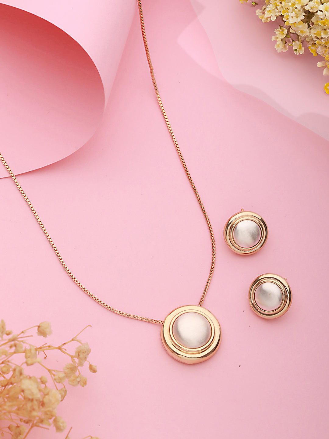 Anti-Tarnish Gold Plated Pearl Beaded Minimal Round Pearl Locket Jewellery Set