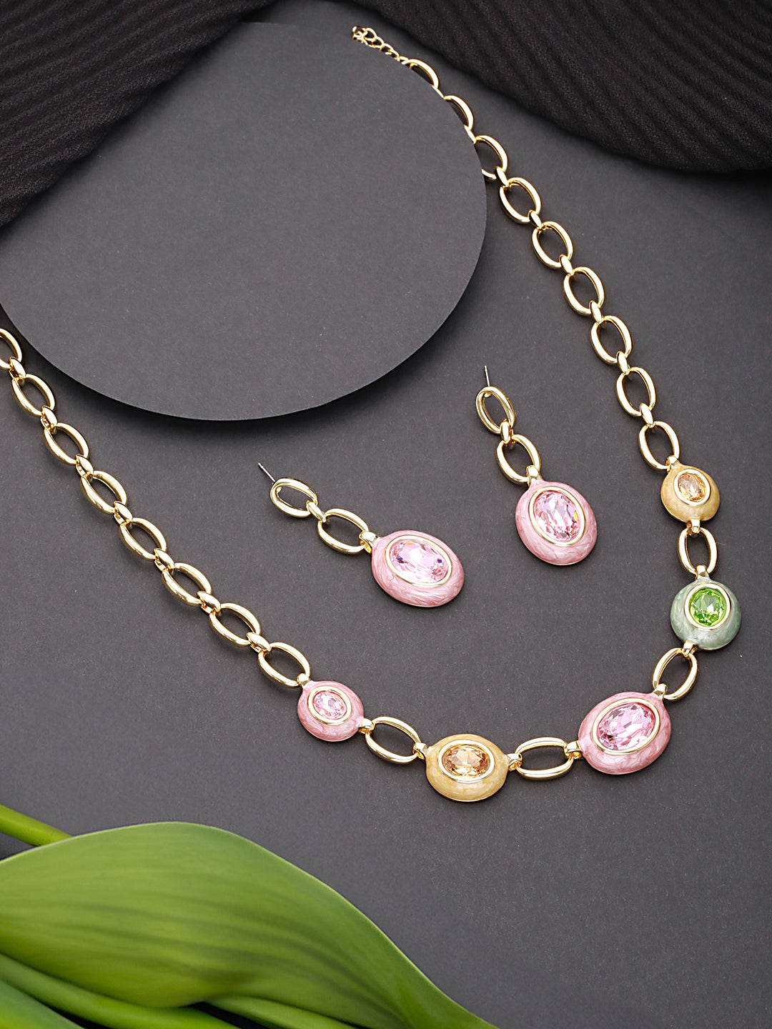 Anti-Tarnish Gold Plated Crystal Studded Link Chain Necklace jewellery Set