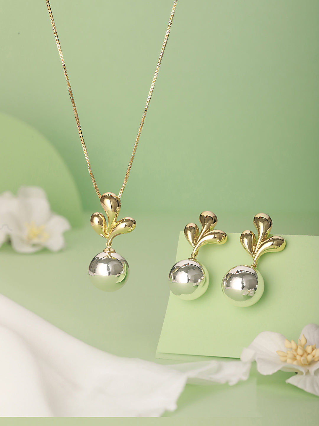 Anti-Tarnish Gold & Silver Plated Leafy Chunky Earrings & Locket Jewellery Set