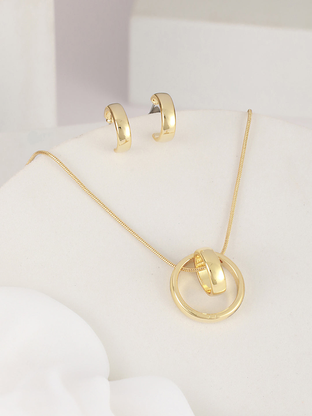 Anti-Tarnish Gold Plated Ring Pendant & Hoops Earrings Jewellery Set