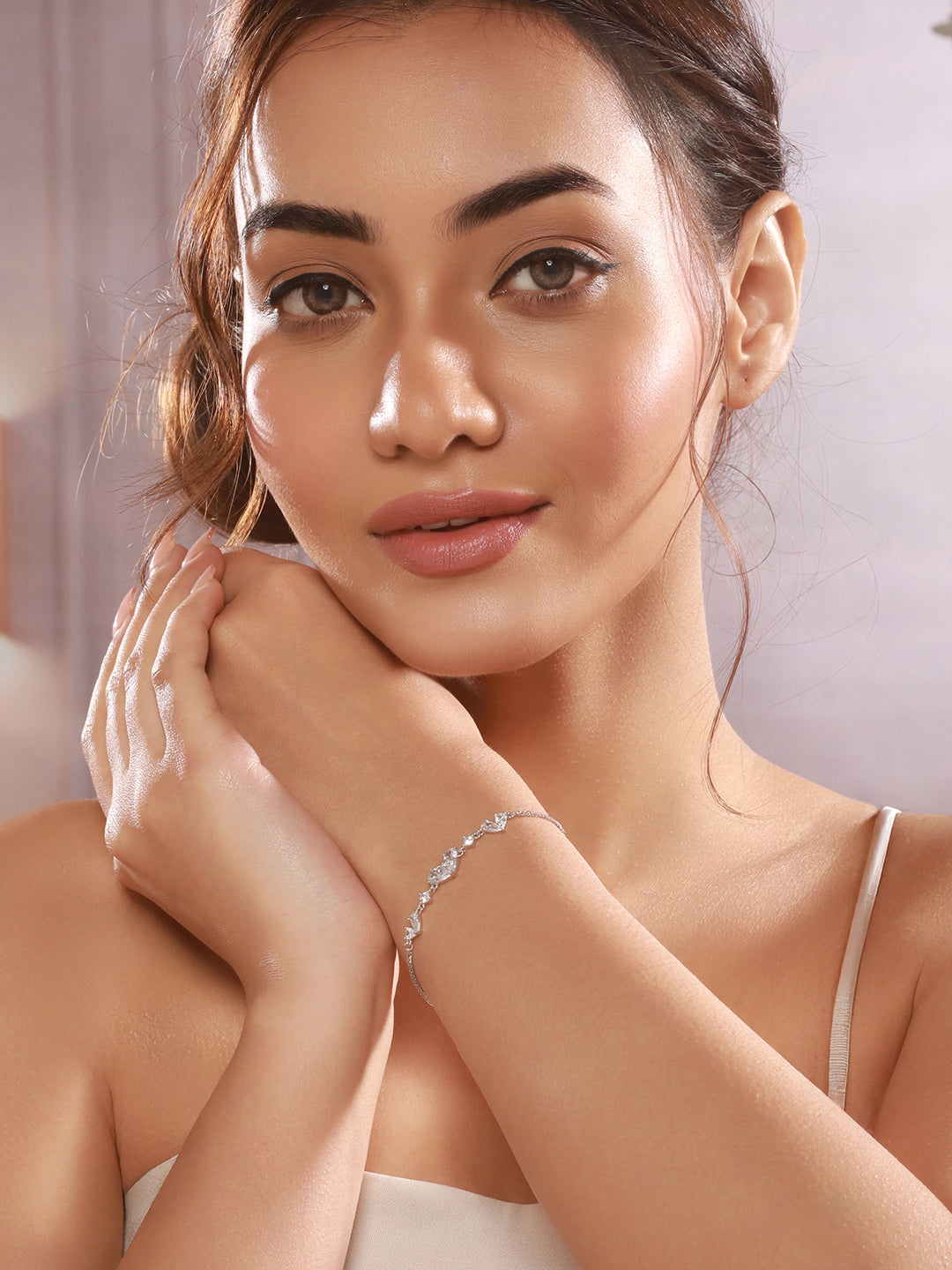 925 Sterling Silver Zircon Studded Heart Shaped Tennis Minimal  Wraparound Bracelet