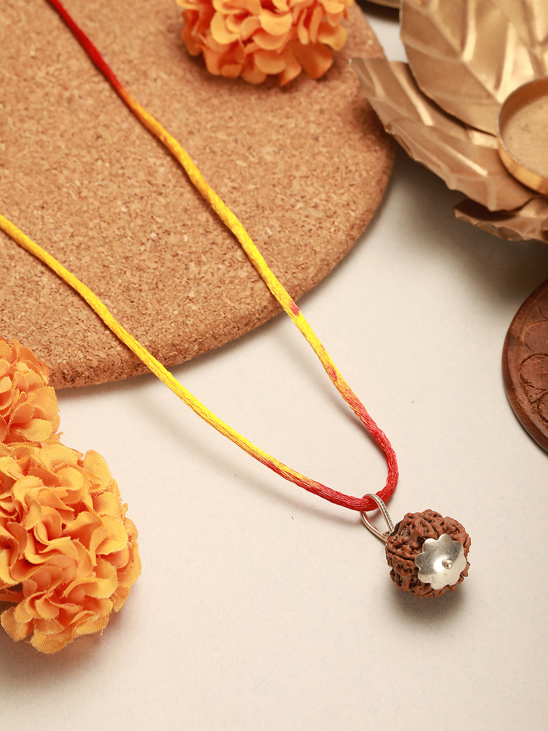 Natural 5 Mukhi Faces Rudraksh With Certificate  In Red Thread Pendant Necklace & Chain