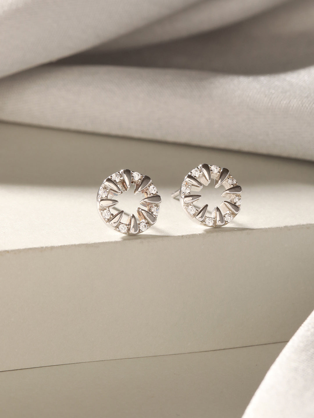 925 Sterling Silver Zircon Studded Radiant Circular Miimal Studds Earrings