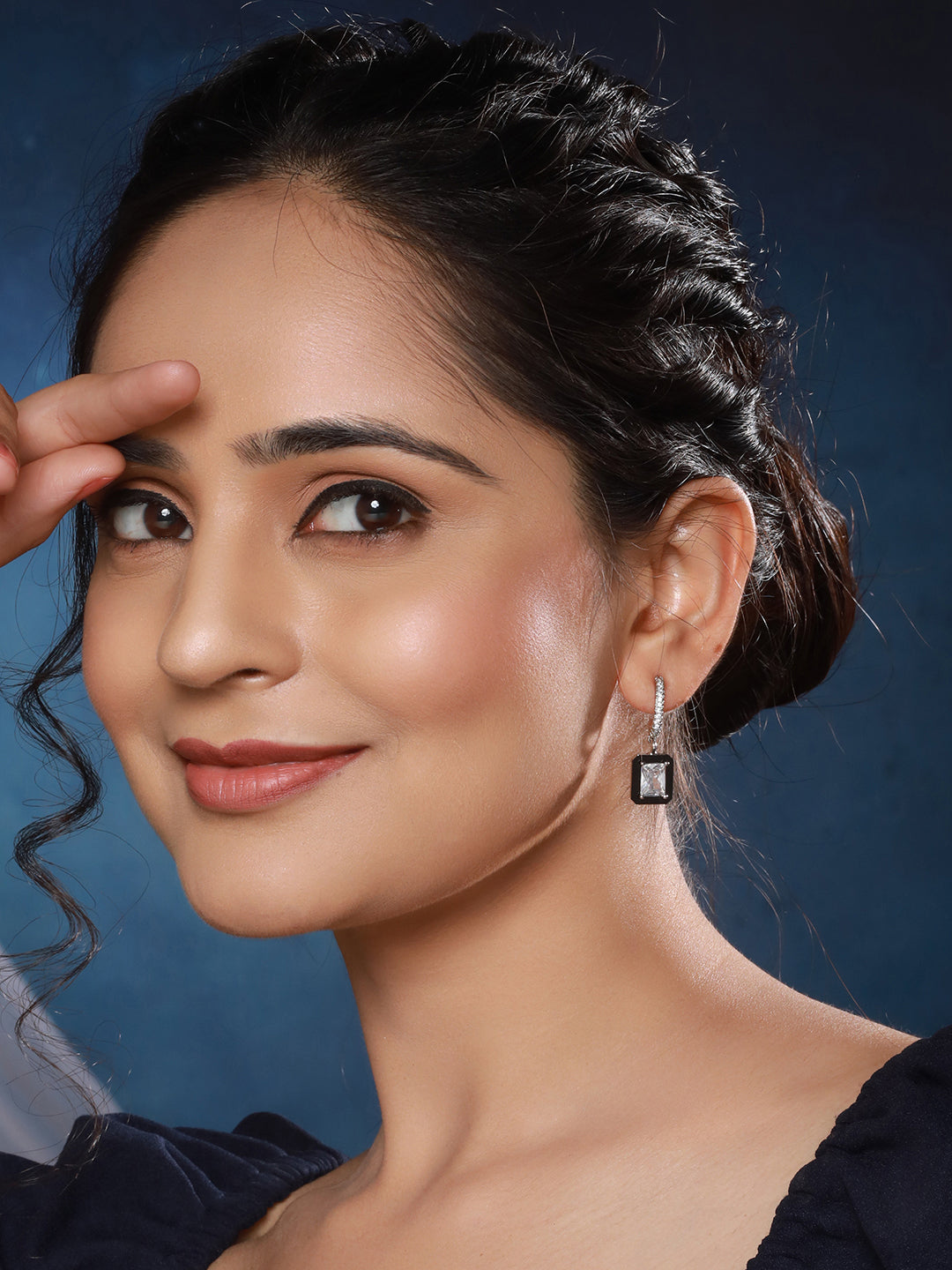 Anti-Tarnish Silver Plated Black Geaometric Hoops Minimal Dropdown Earrings