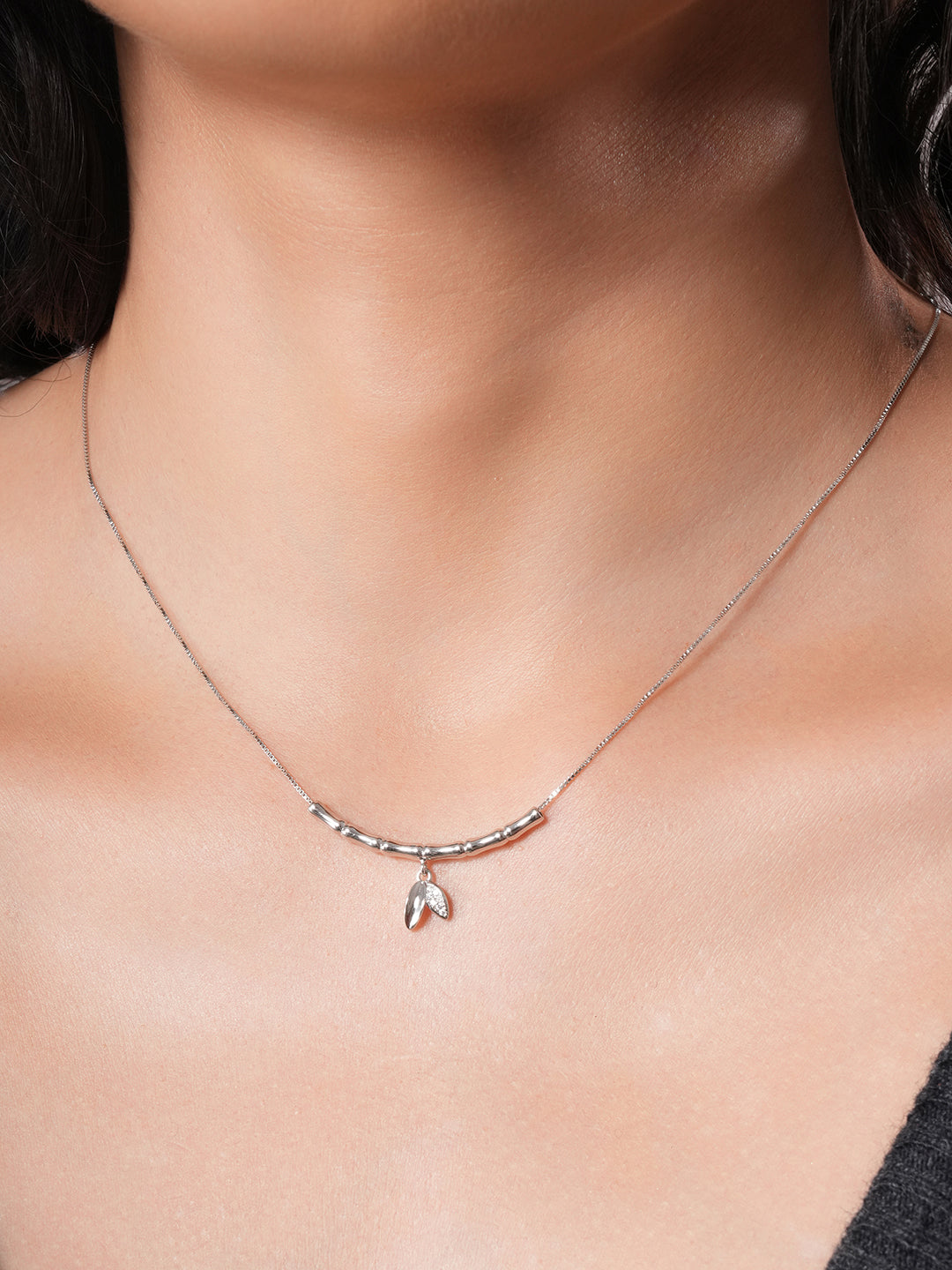 925 Sterling Silver CZ Studded Minimal Leafy Pendant Necklace & Chain