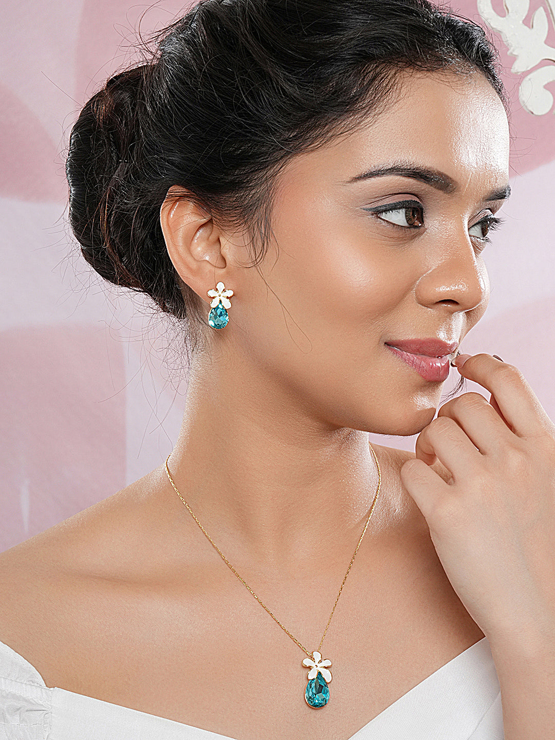 Floral White Enamel & Blue Teardrop Pendant Necklace & Earrings Set