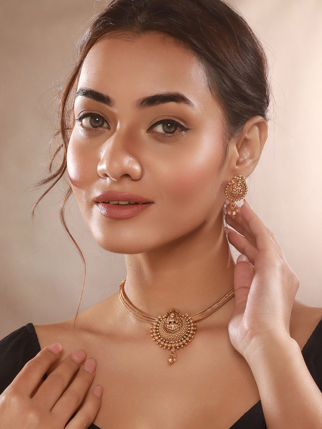 Gold Polish Flexible Brass Chain  Minimal Temple Lakshmiji Jewellery Set