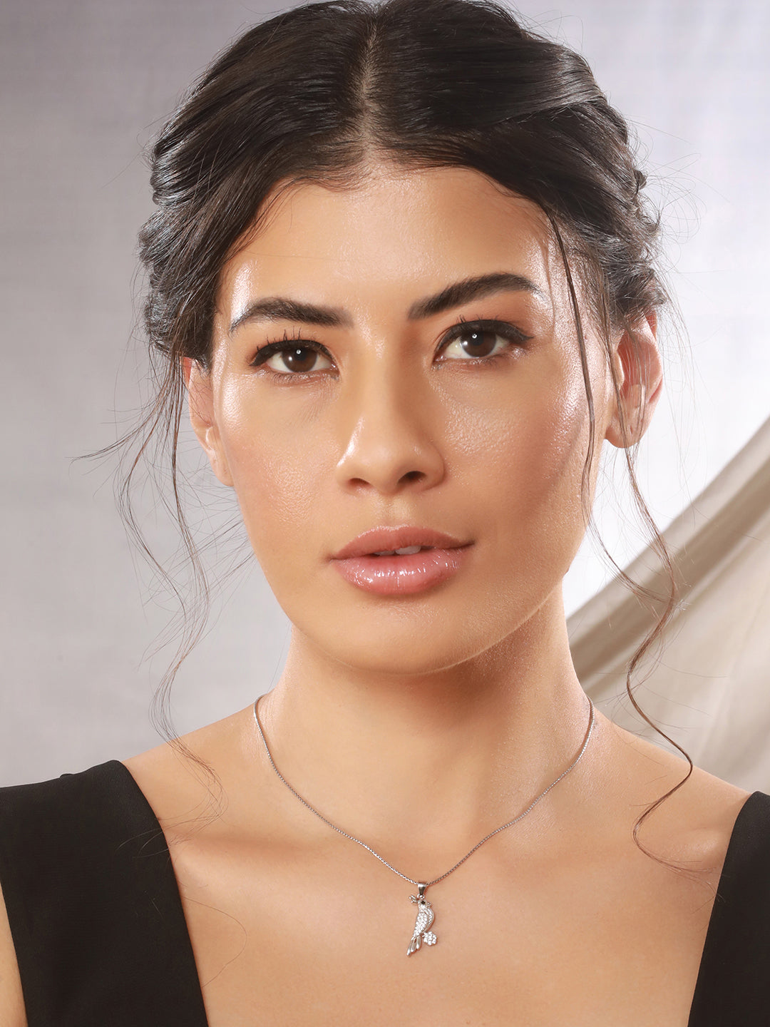 925 Sterling Silver CZ Studded Bird Shaped Charms Pendant Necklace & Chain