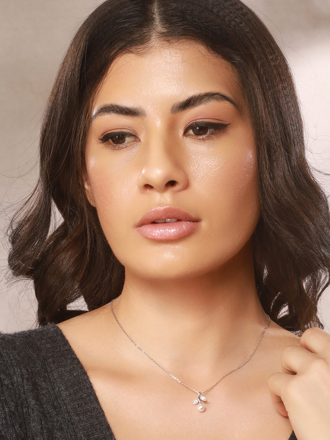 925 Sterling Silver Rose Gold Plated CZ & Pearl Beaded Leafy Minimal Pendant Necklace & Chain