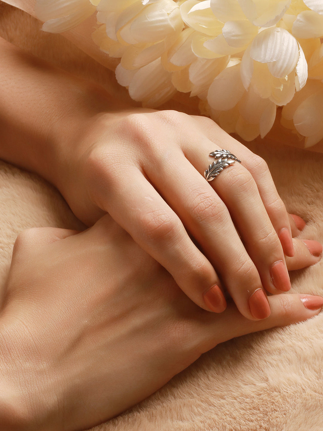 925 Sterling Silver Oxidised Dailywear minimal Leafy Adjustable Finger Ring