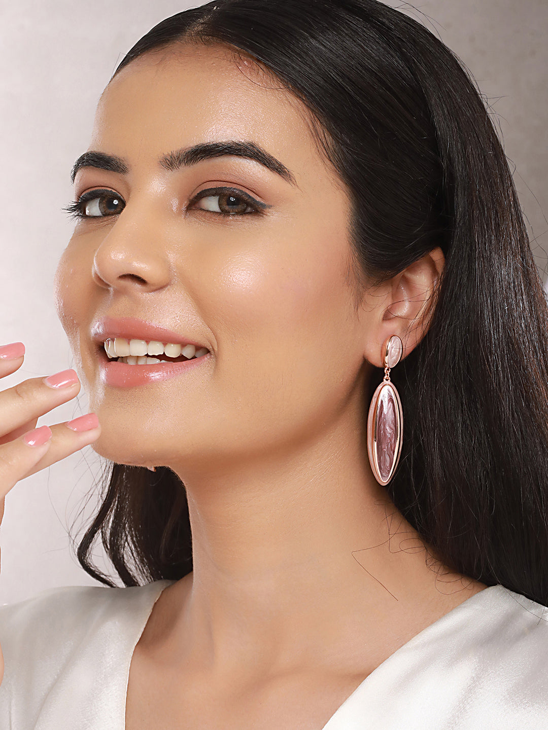 Anti-Tarnish 18k Gold Plated & Enamelled Eliptical Dangler earrings