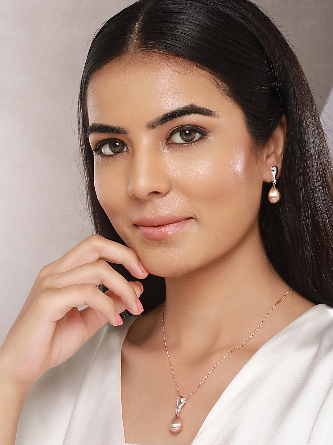 Anti-Tarnish Dual Plated Water Drop Shaped Minimal Trendy Pendant Jewellery Set