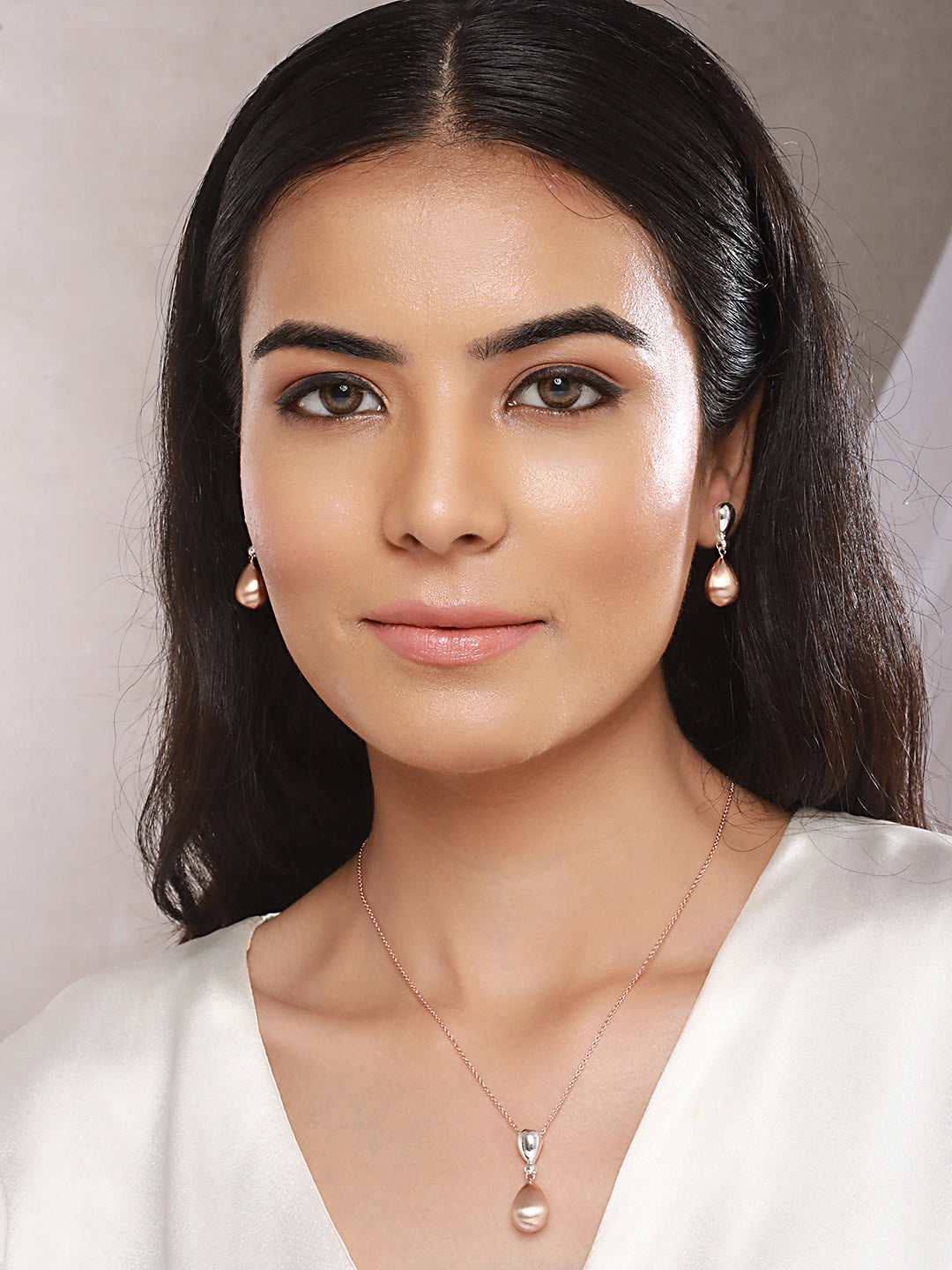 Anti-Tarnish Dual Plated Water Drop Shaped Minimal Trendy Pendant Jewellery Set