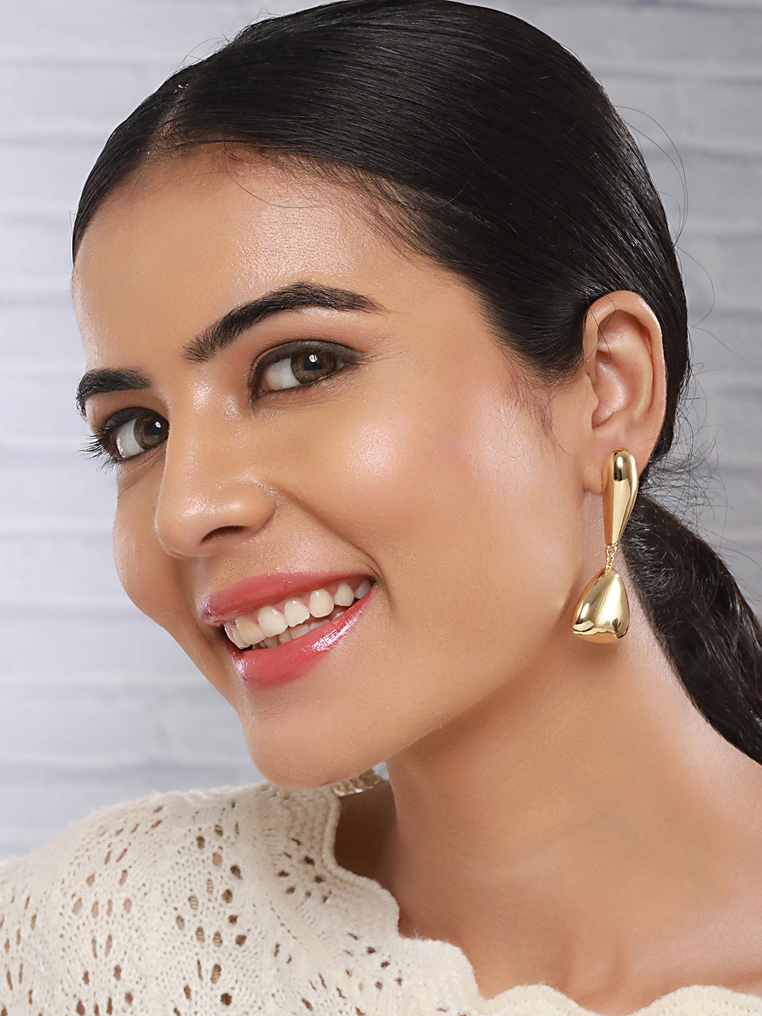 Anti-Tarnish Gold Plated water Drop Shaped Luxe Drop Earrings