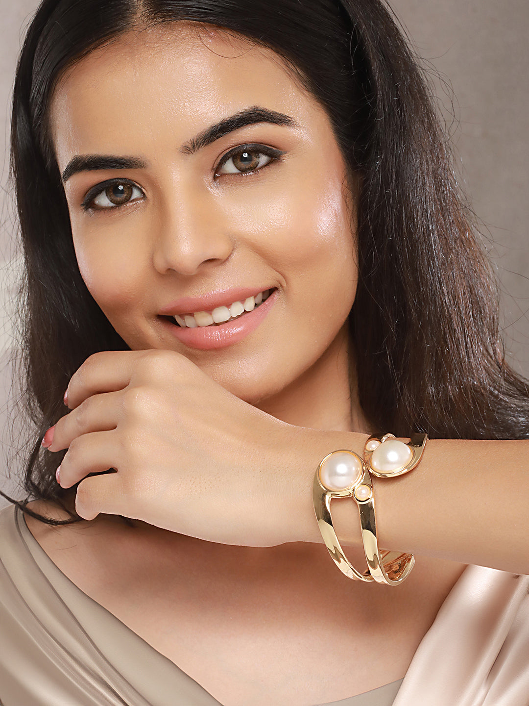 Anti-Tarnish 18k Gold Plated Pearl Studded Cuff Bangle Bracelet