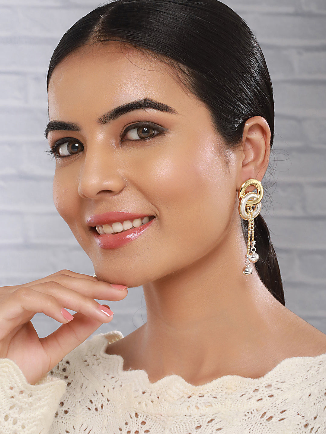 Anti-Tarnish 18k Gold plated & enamelled Eliptical Leafy Dangler Earrings