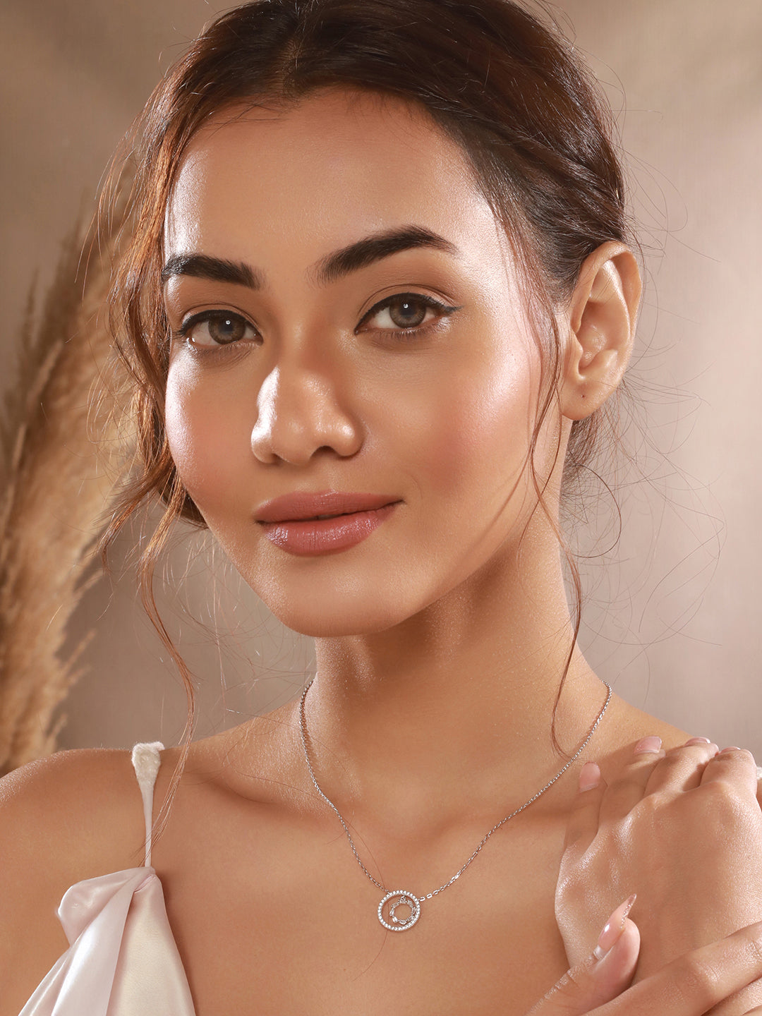 925 Sterling  Silver Rhodium Plated Crystals Studded  Halo Baguette Ring Necklace & Chain