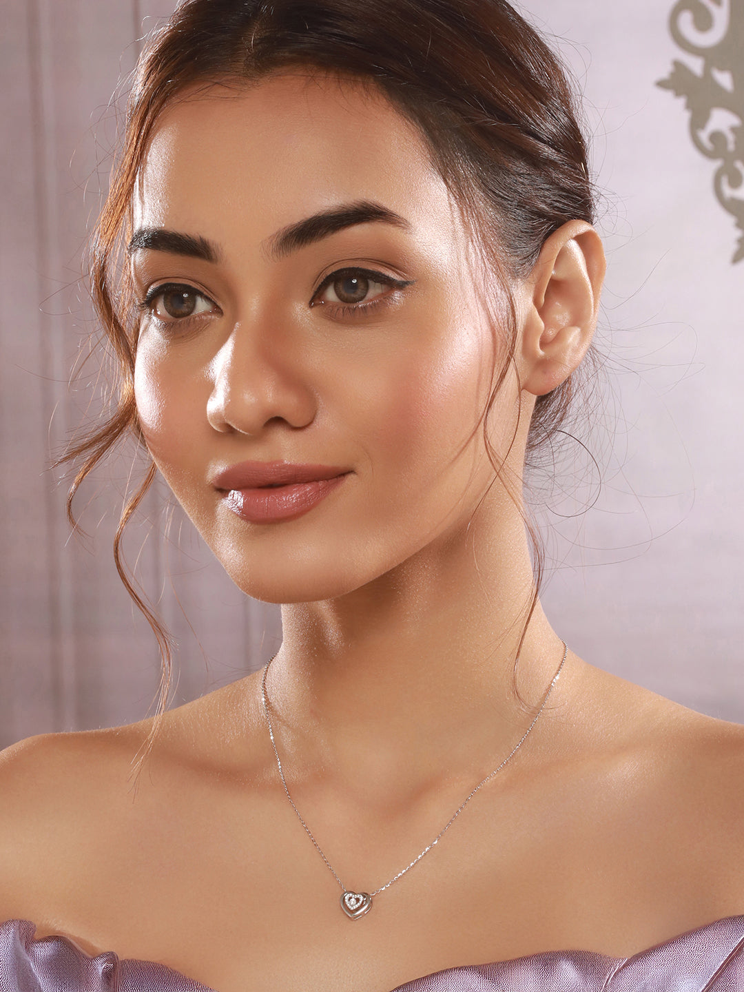 925 Sterling Silver Zircon Studded Heart Shaped Minimal Pendant Necklace & Chain