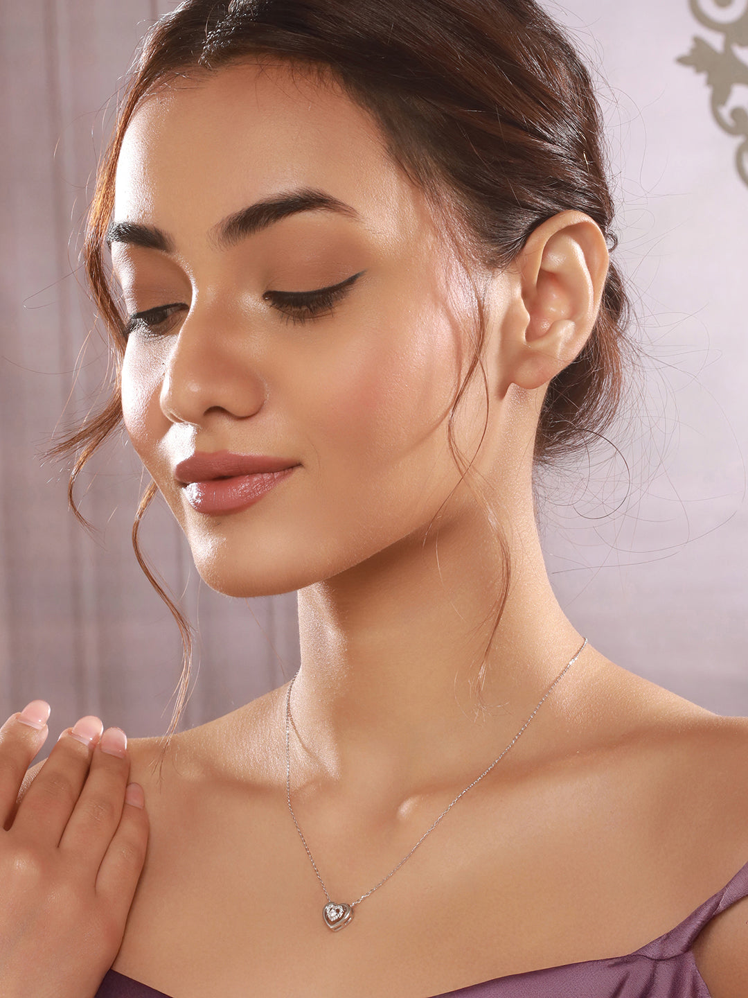 925 Sterling Silver Zircon Studded Heart Shaped Minimal Pendant Necklace & Chain