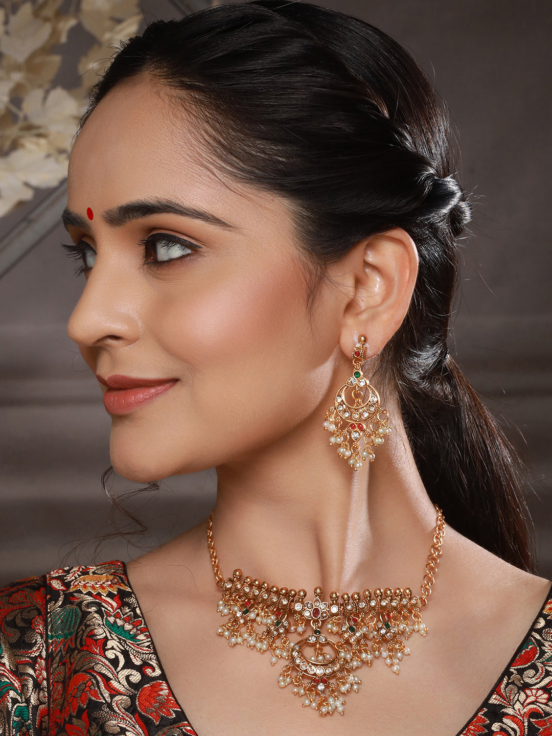 Gold Plated Kemp Stones Pearl beaded Chandbali Pendant Style Choker Jewellery  Set