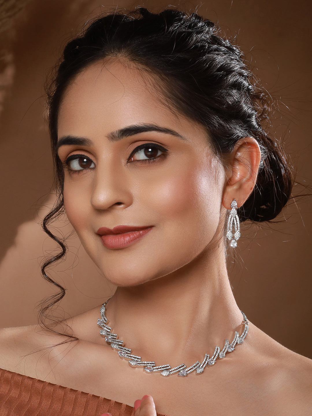 Silver Toned Zircon Studded Leaf Shaped Delicate Designer  Necklace jewellerySet