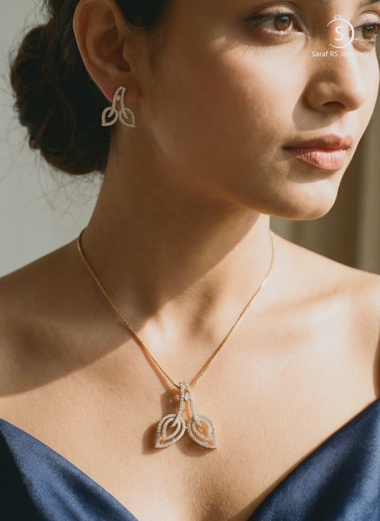 Gold Plated AD Zircon Studded Minimal Leaf Motif Pendant jewellery Set