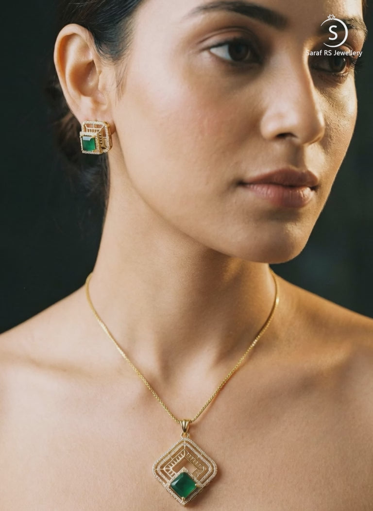 Gold Plated Emerald Green AD Minimal Desiigner pendant Jewellery Set