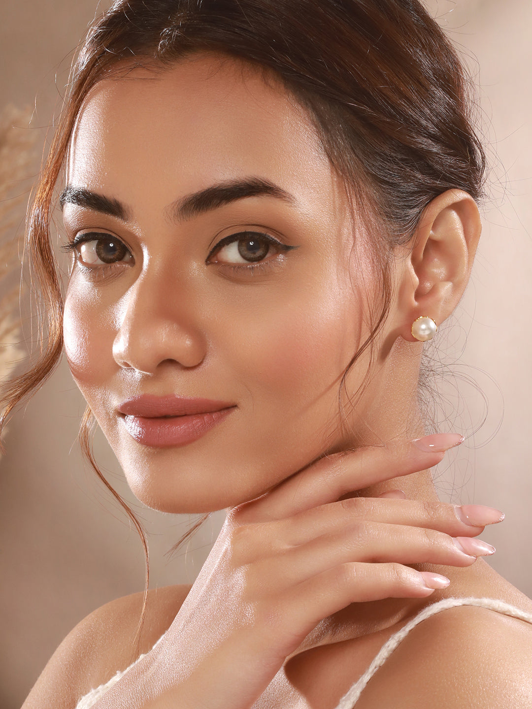 Gold plated Pearl studed earring