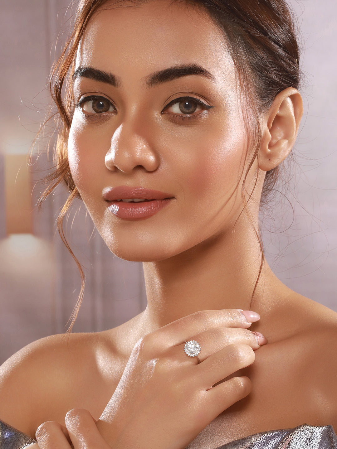 925 Sterling Silver Rhodium Plated Zircon Studded Floral Contemporary Adjustable Finger Ring