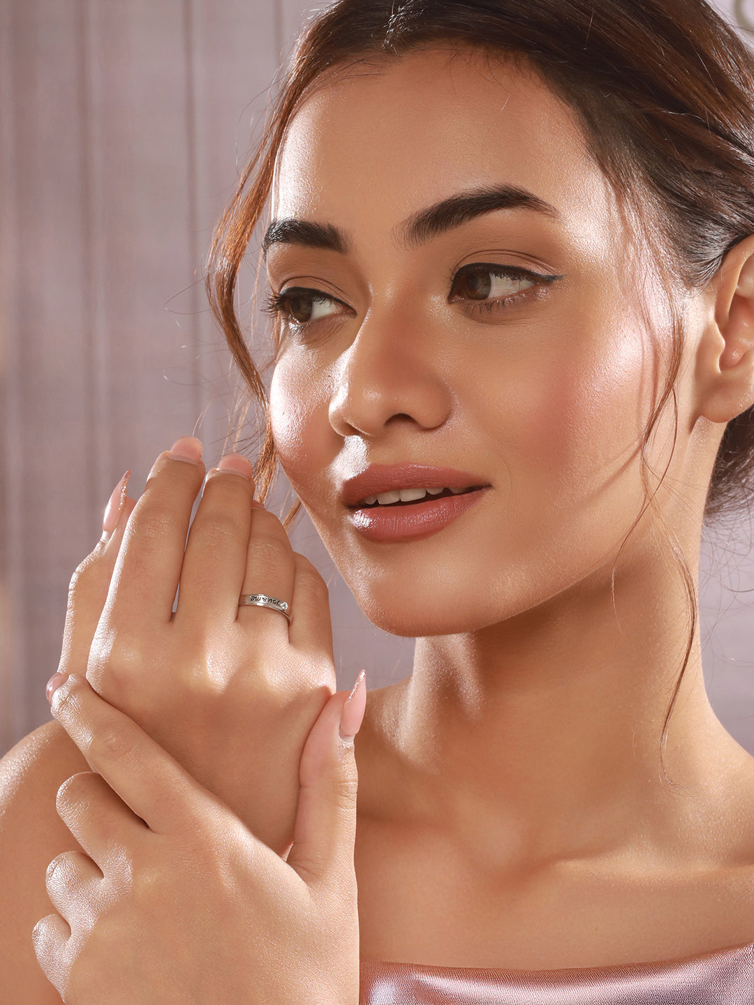 925 Sterling Silver Rhodium Plated Contemporary Adjustable Band Coupe Finger Ring For Her