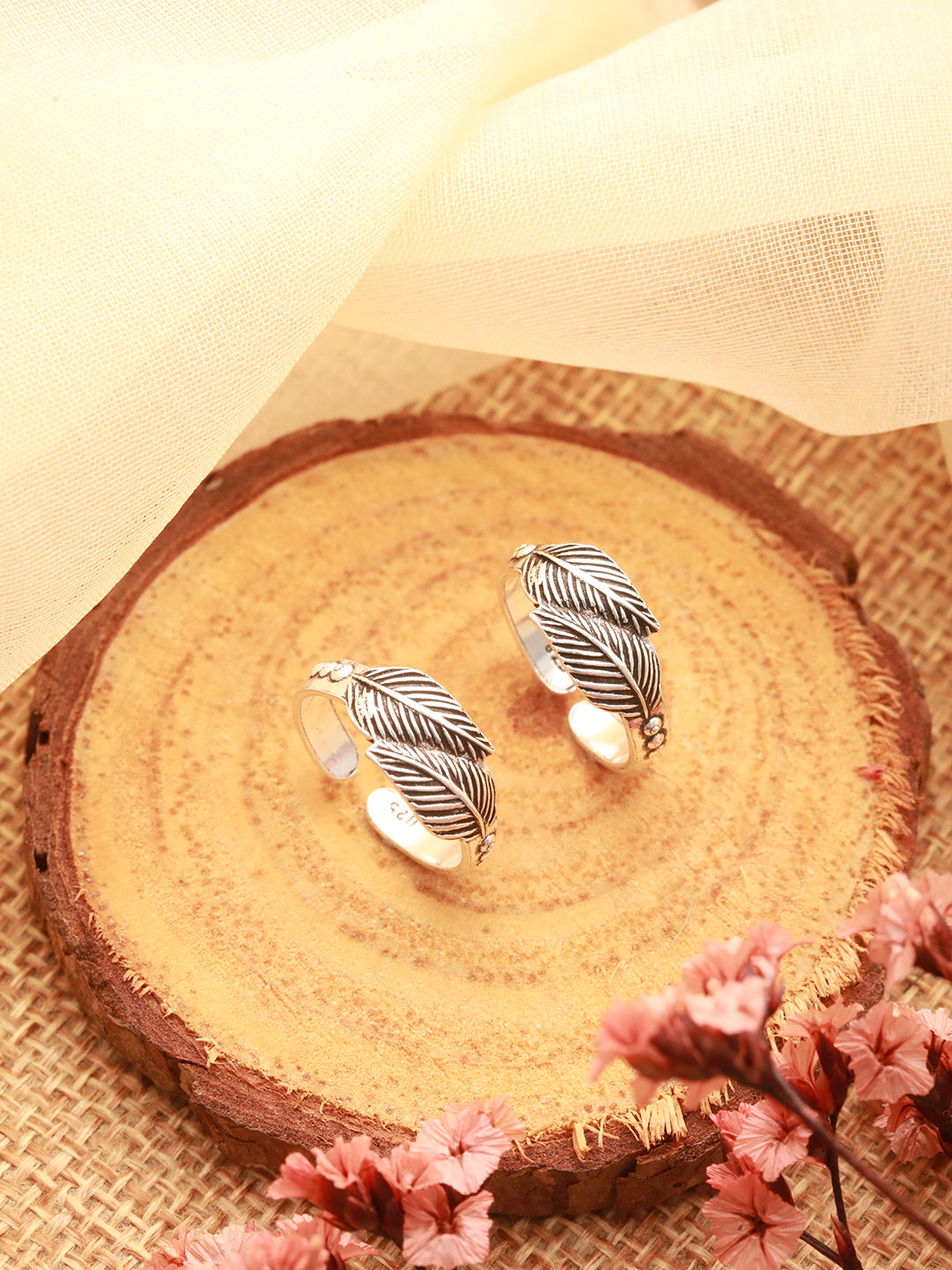 925 Sterling Silver Oxidised Dual  Leaf Minima Adjustable  Pair Of  Toe Ring