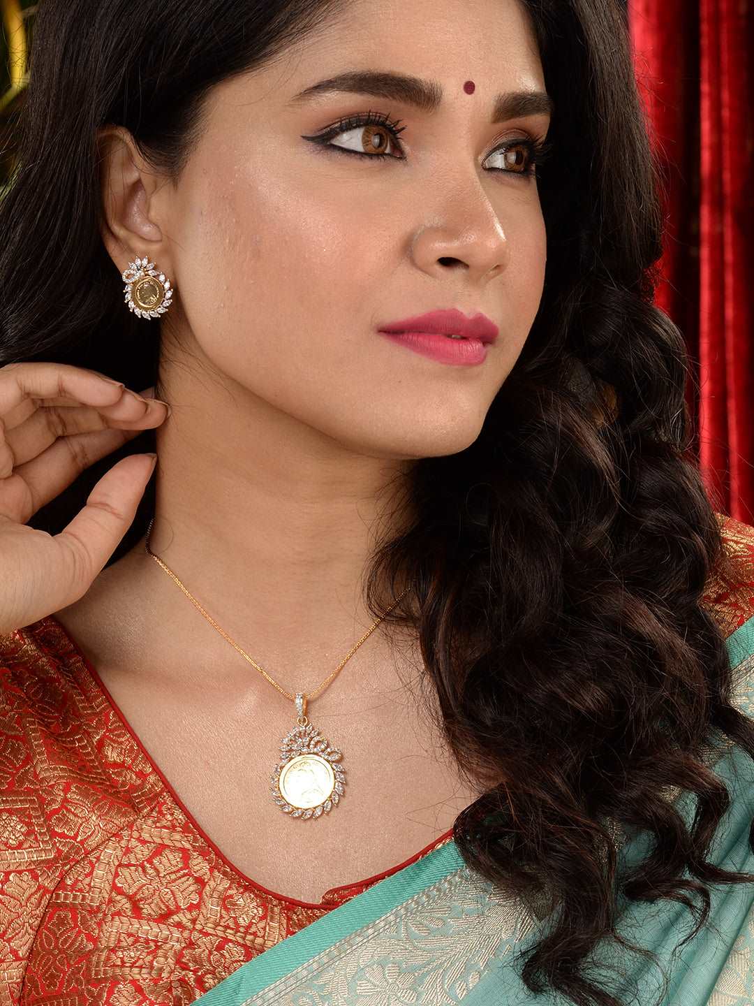 Gold Plated AD Queen Victoria Ginni Locket Jewellery Set, zaveri pearls, sale price rs, sale price, sale gold plated, sale gold, sale, rubans, ring, regular price, priyassi jewellery, kushal'